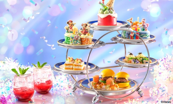 香港ディズニーランド 1デー・パーク・チケット + メインストリート・コーナー・カフェでのアフタヌーンティーセット